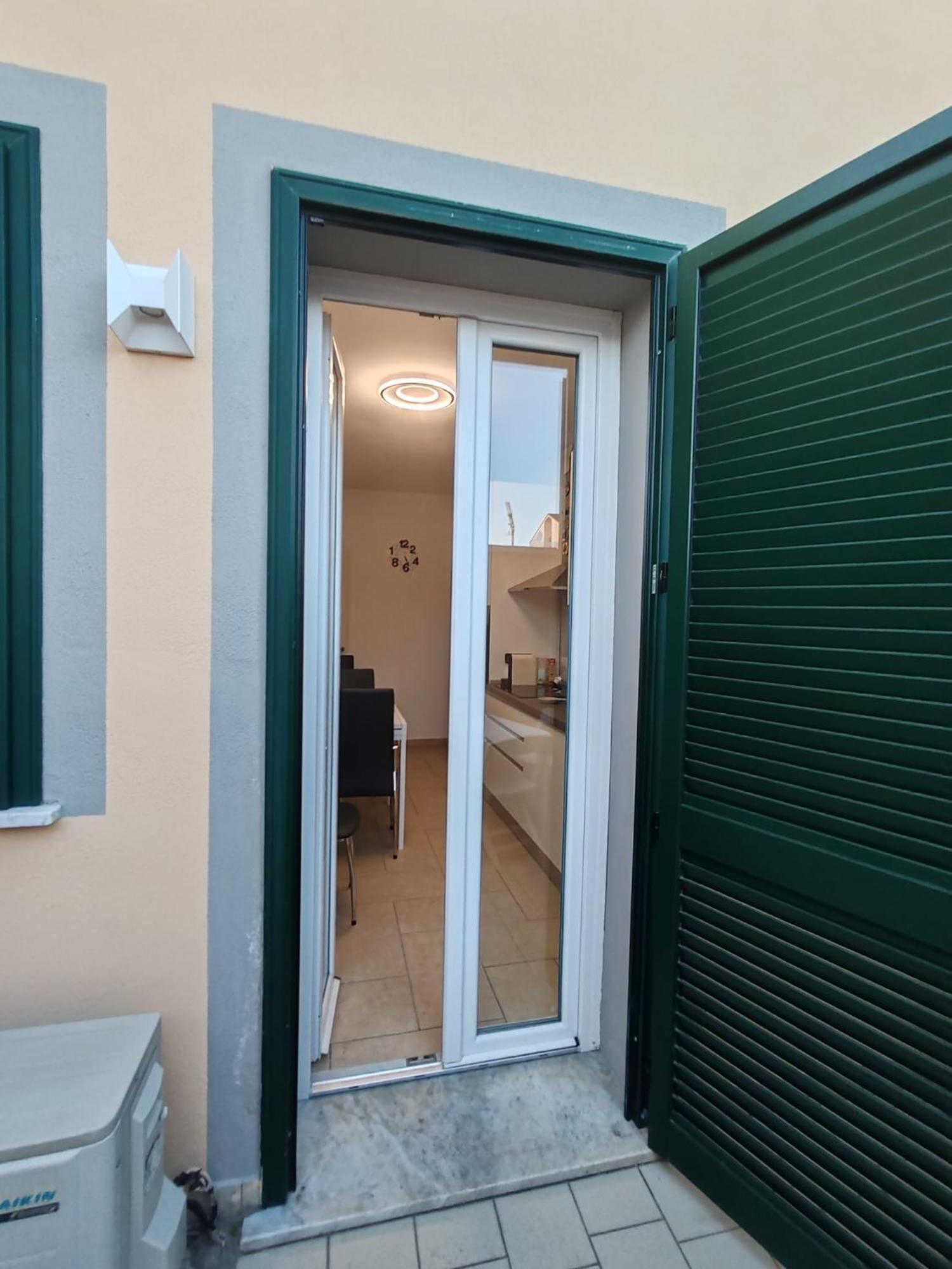 Ondina Apartment In Versilia 维亚雷焦 外观 照片